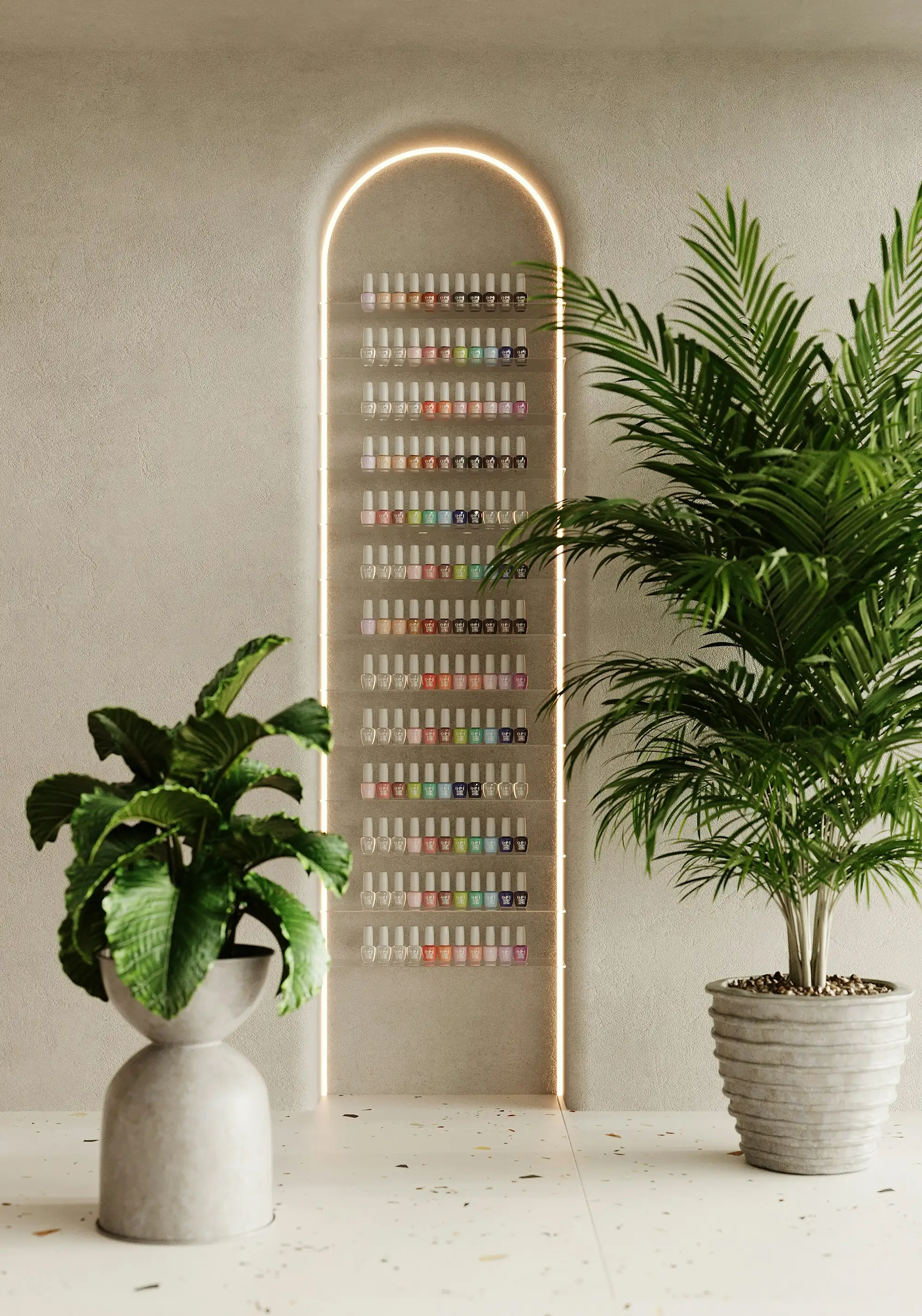 Présentoir de vernis et plantes vertes